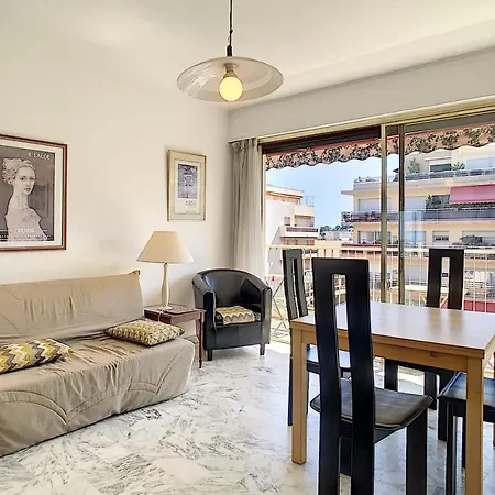 Daire Two-bed Sea View 100 Meters To The Beaches In *