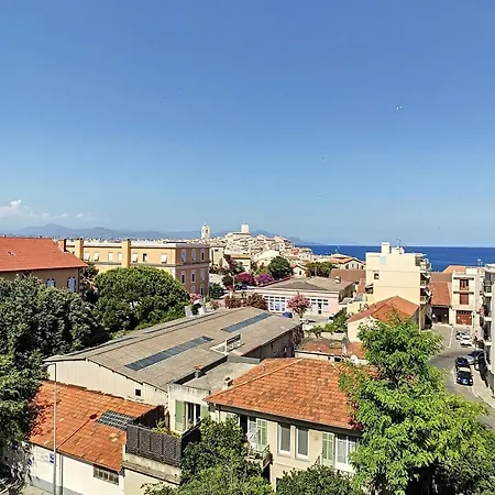 Two-bed Sea View 100 Meters To The Beaches In Daire Antibes