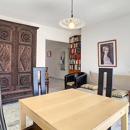 Appartement Two-bed Sea View 100 Meters To The Beaches In Antibes